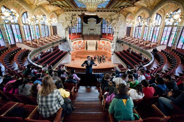 Visitem el Palau i escoltem l'orgue