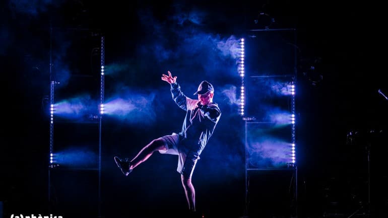 Flow, my (hip hop) story