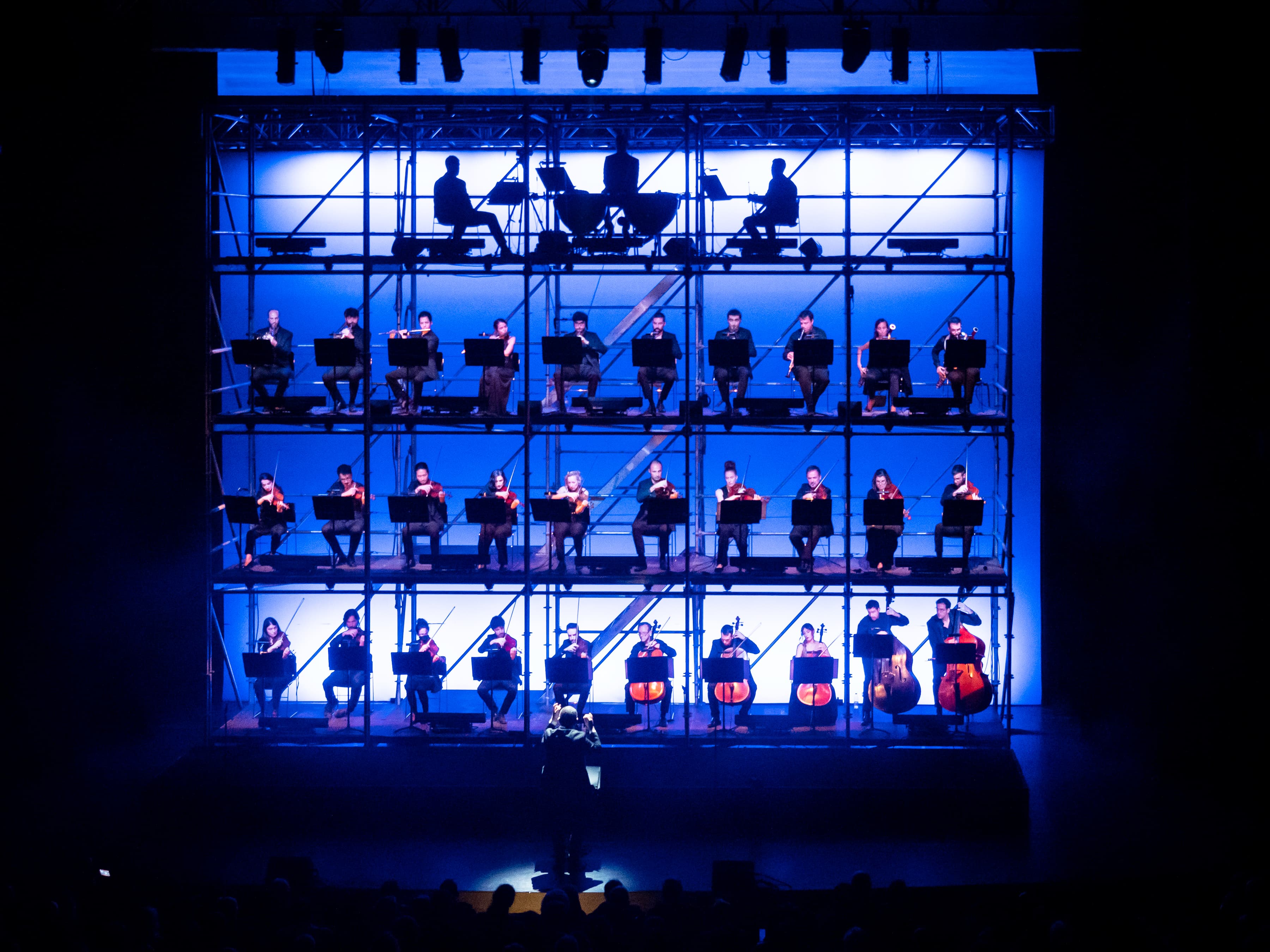TICKET TO RIDE: BACH, THE BEATLES, GLASS, BOWIE, AMB ELENA TARRATS