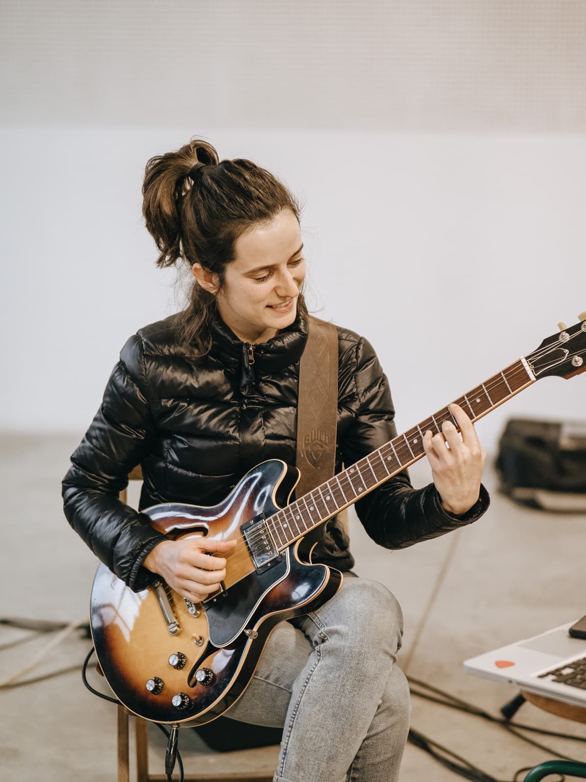 Irene Garcés, Juju Groove i Genís Bagés