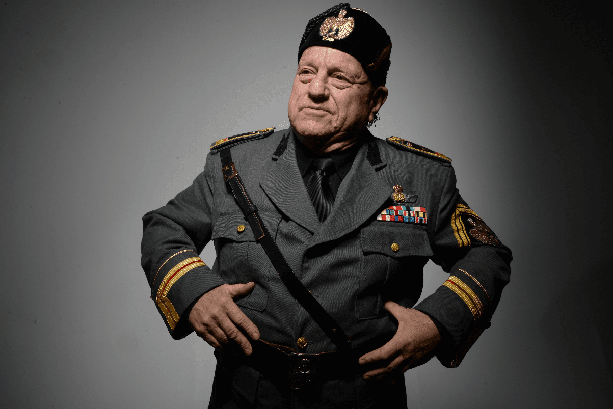 YO, MUSSOLINI