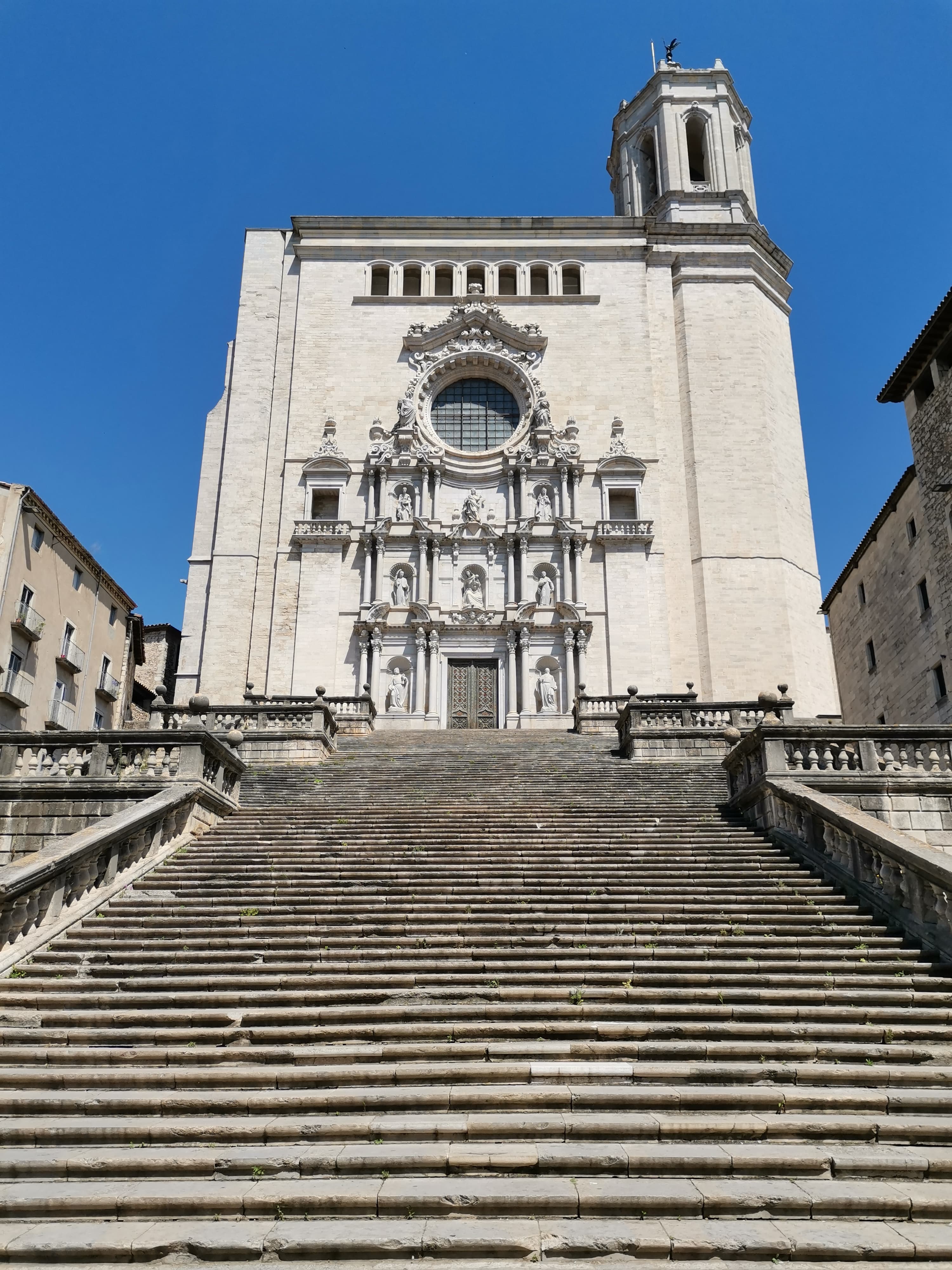 Visita lliure a la catedral de Girona i Basílica de sant Feliu