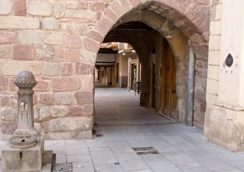 Les muralles de la ciutat d'Urgell