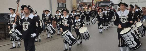 KRAICHGAU FANFARENZUG MÜHLHAUSEN