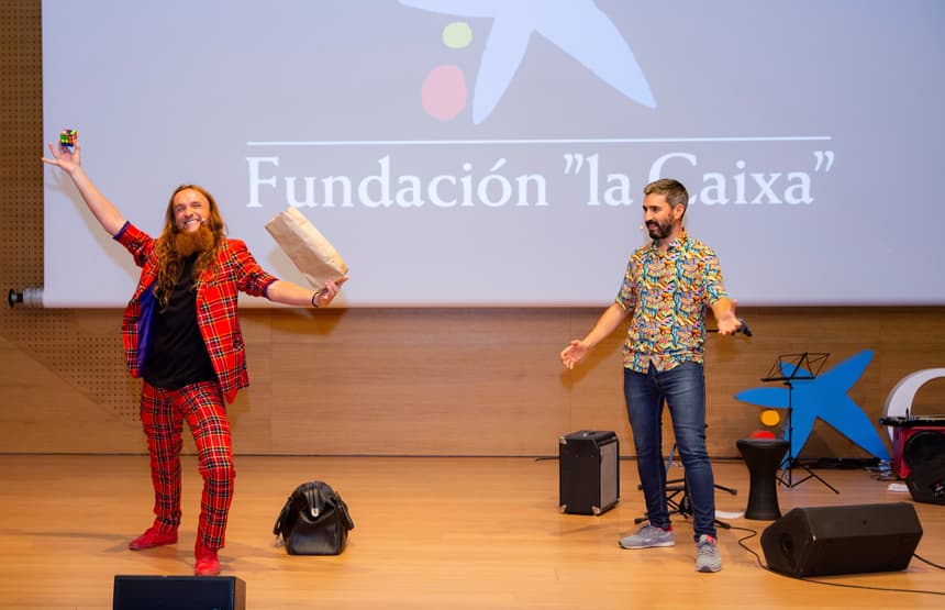 LA INVESTIGACIÓ A ESCENA