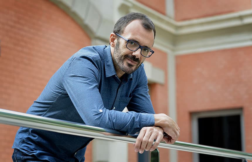Isaac Rosa: El món s'esfondra i nosaltres escrivim novel·les