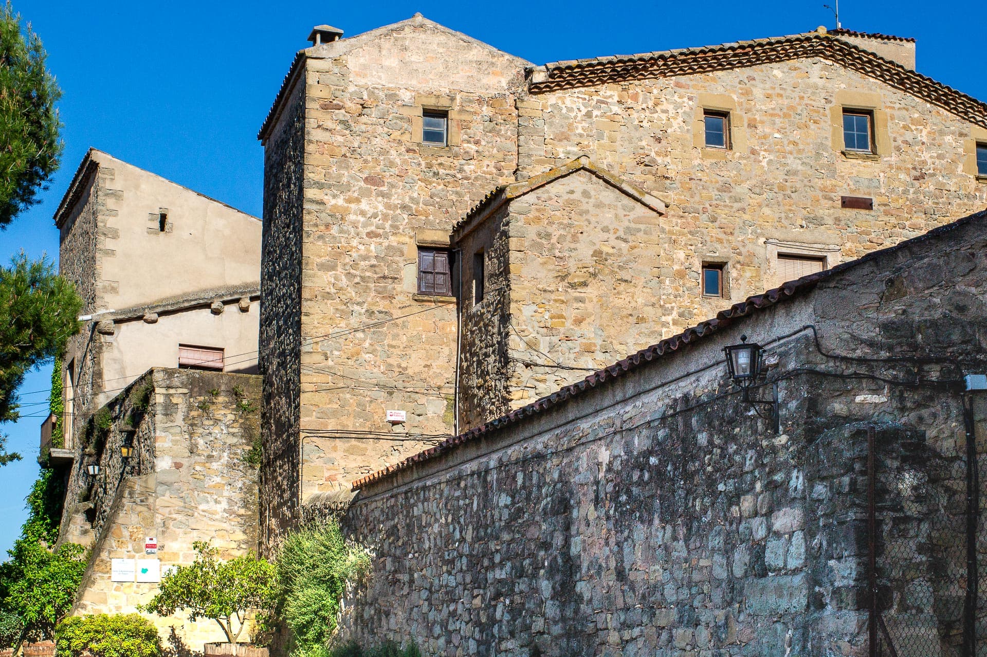 Visita guiada "Història de la Casa de la Culla i el vi del Bages"