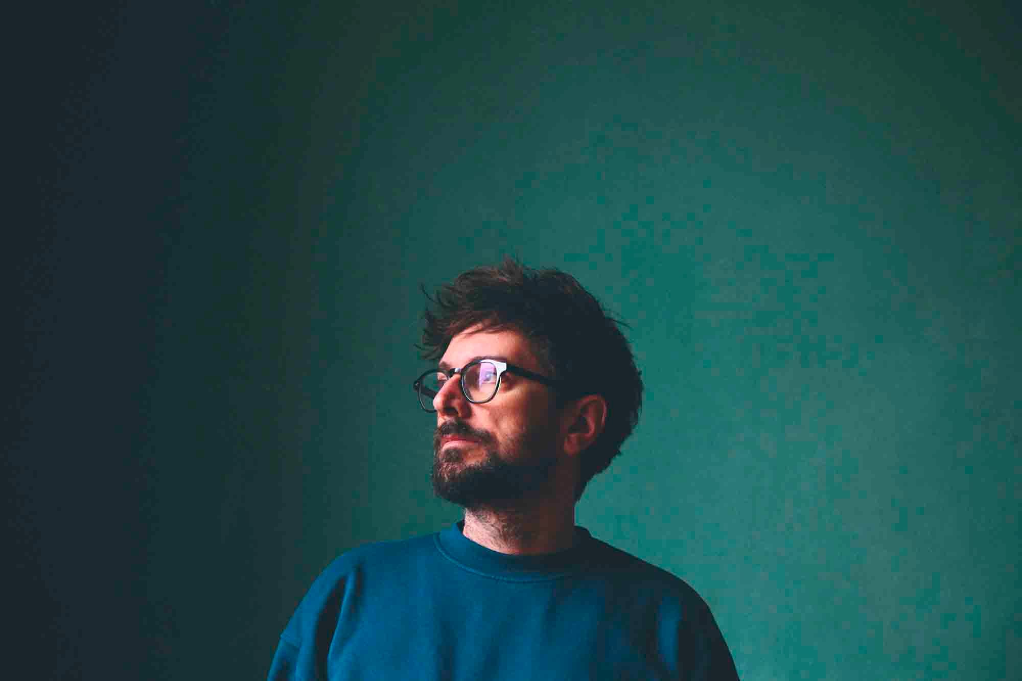 PAU VALLVÉ PRESENTA "AGORAFÍLIA"