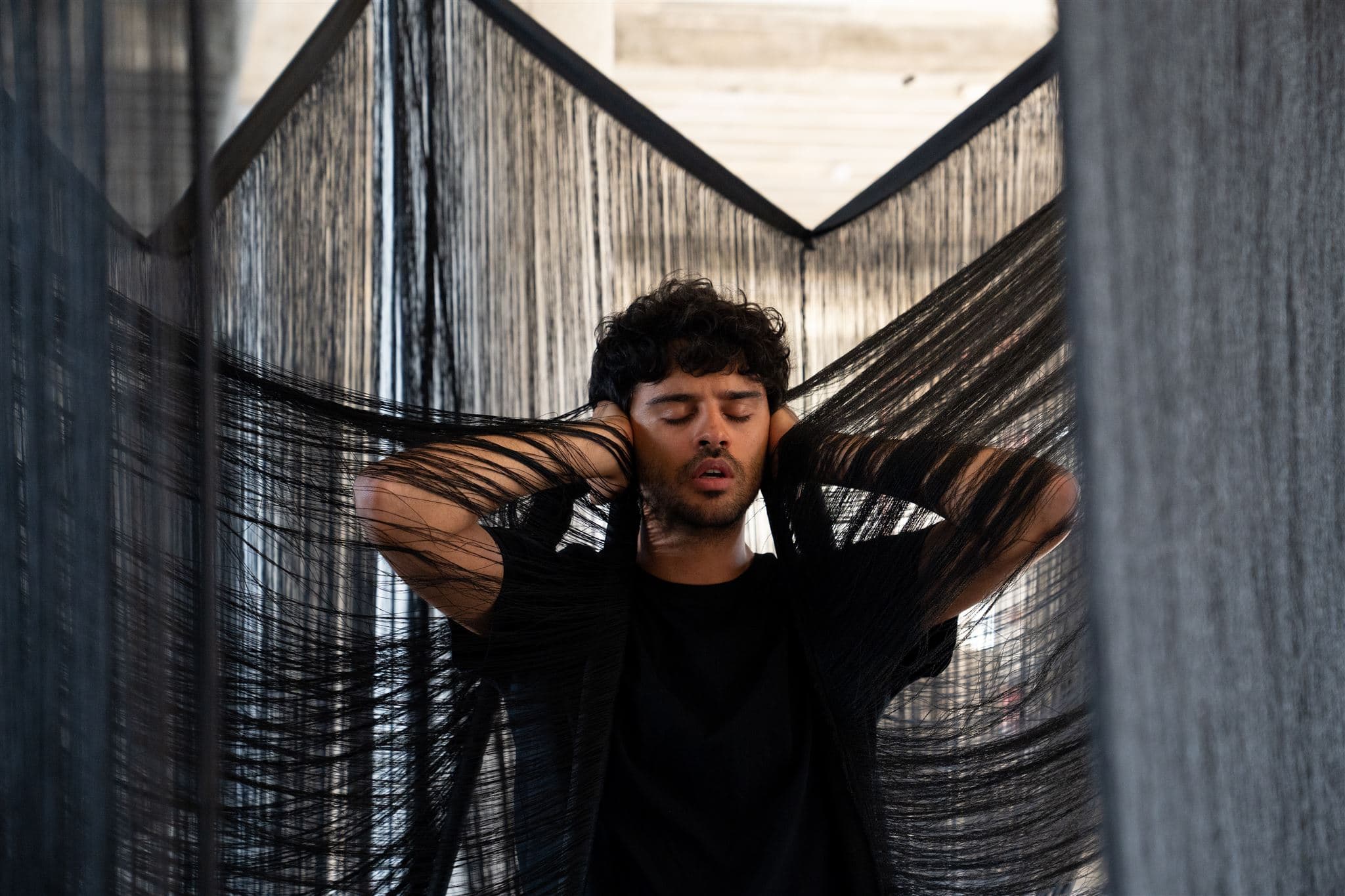 El inagotable deseo por la luz del sol, d'Eduardo Molina