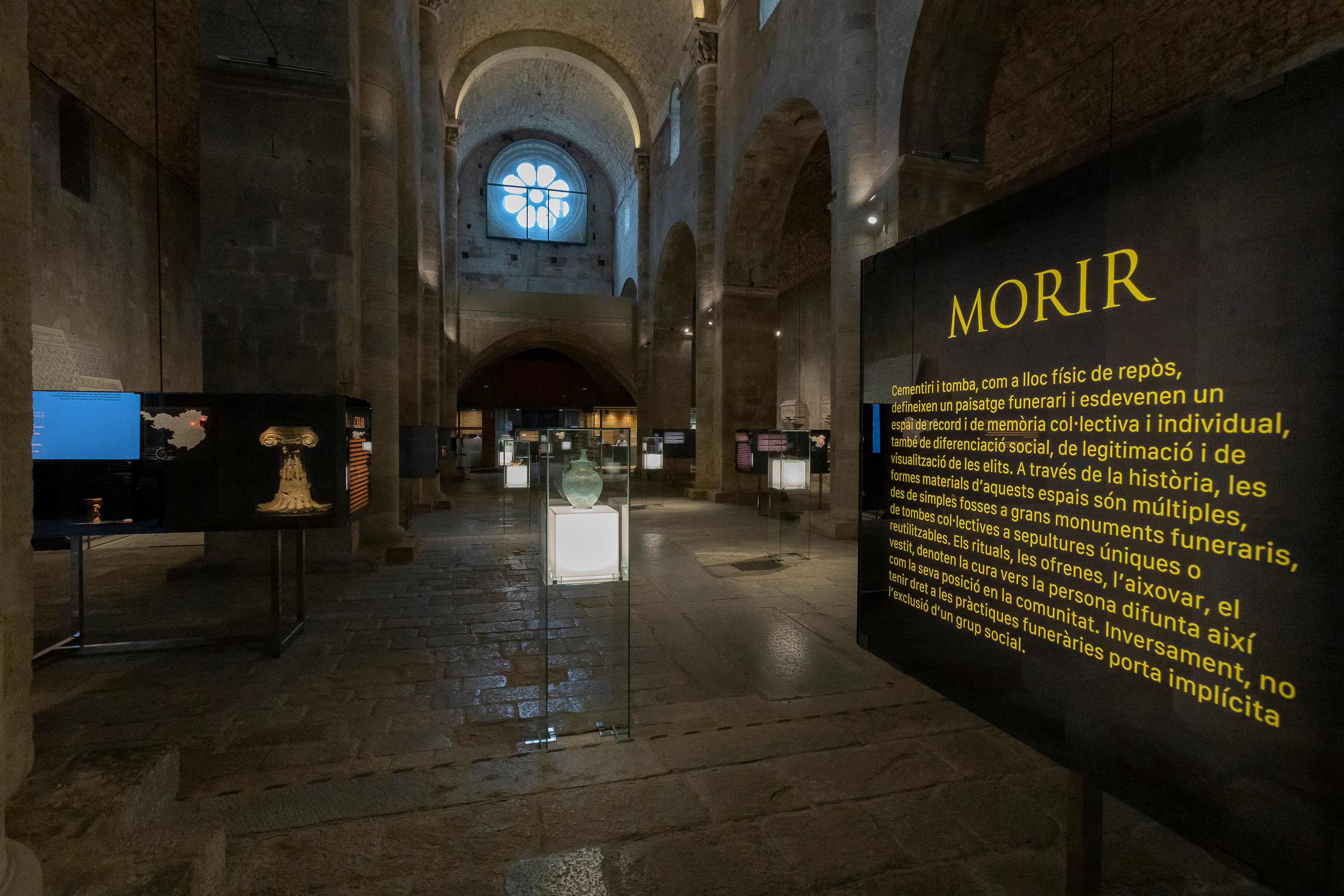 Visita dinamitzada a "El temps de la memòria"