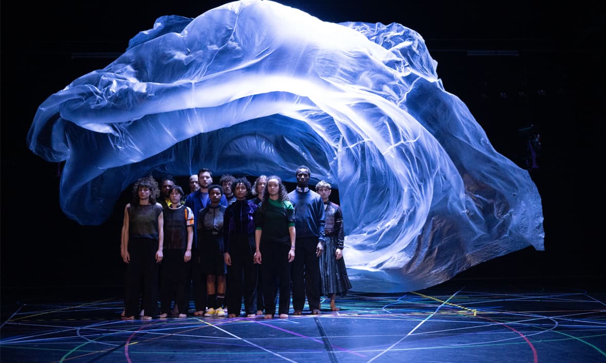 AT. De Keersmaeker, M. Mees, JM. Aerts, C. Garbin / ROSAS. Exit Above