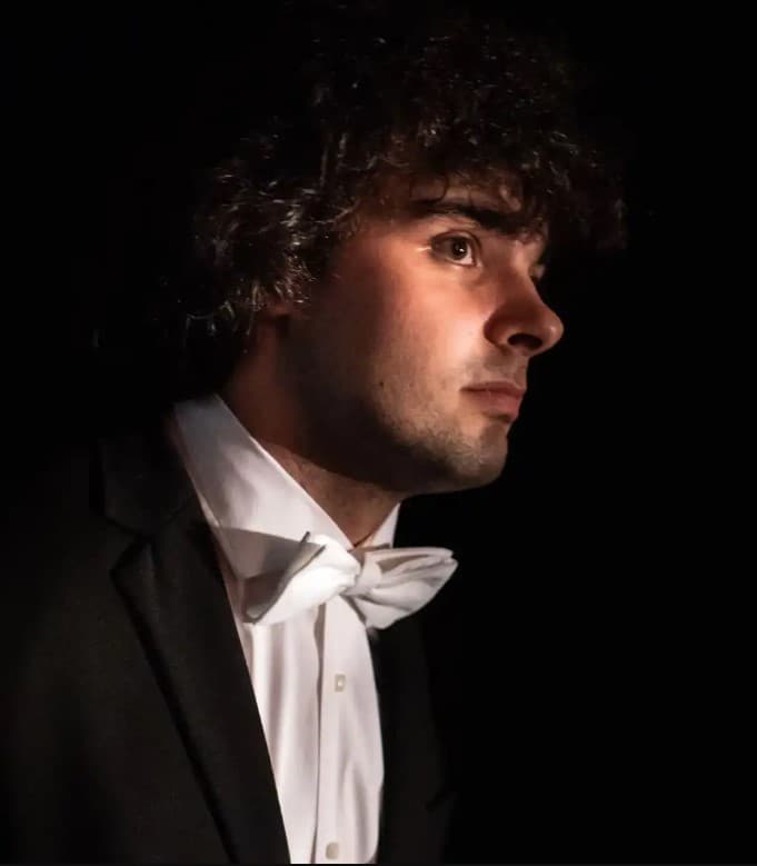 Martín García García, piano