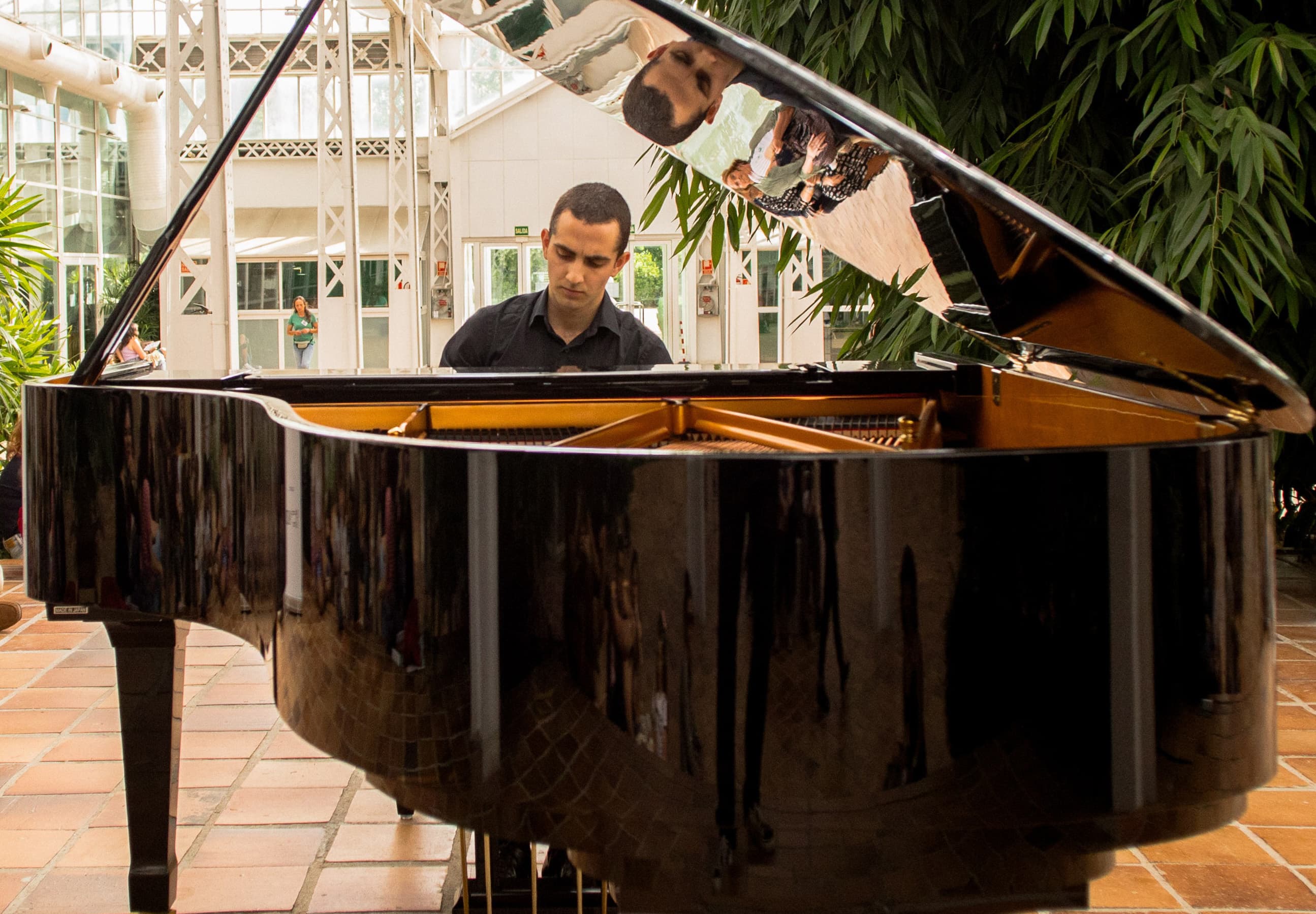 TRES SEGLES DE MÚSICA. Álvaro Fernández, piano