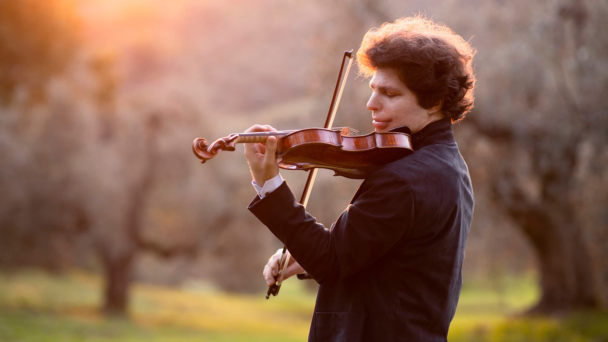 NOU TAST: CONCERT PER A VIOLÍ DE BRAHMS. Augustin Hadelich i Ludovic Morlot