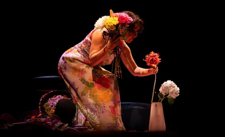 FLORes