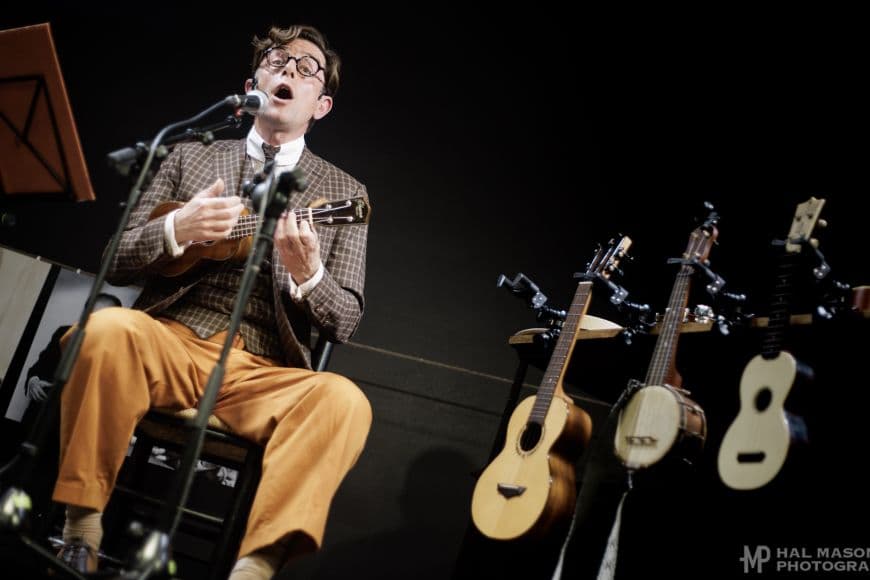 EL REI DE L'UKELELE. LA GRAN HISTÒRIA D'UN PETIT INSTRUMENT