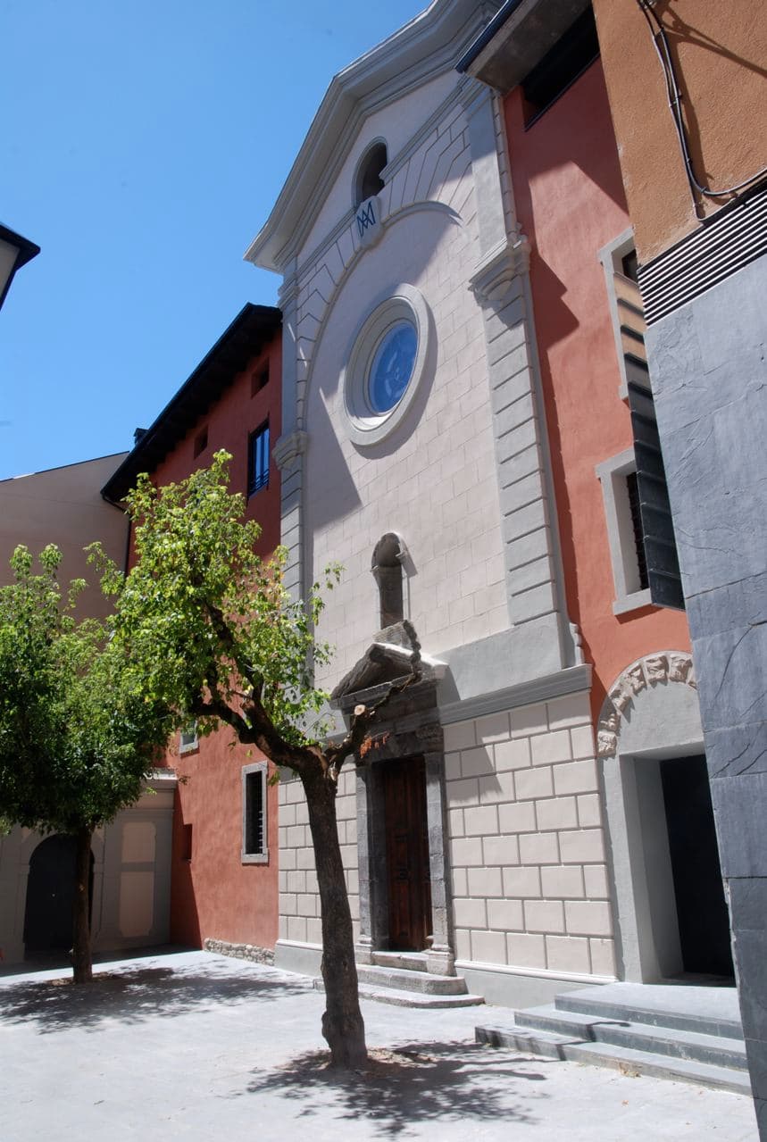 Centro Cultural Les Monges