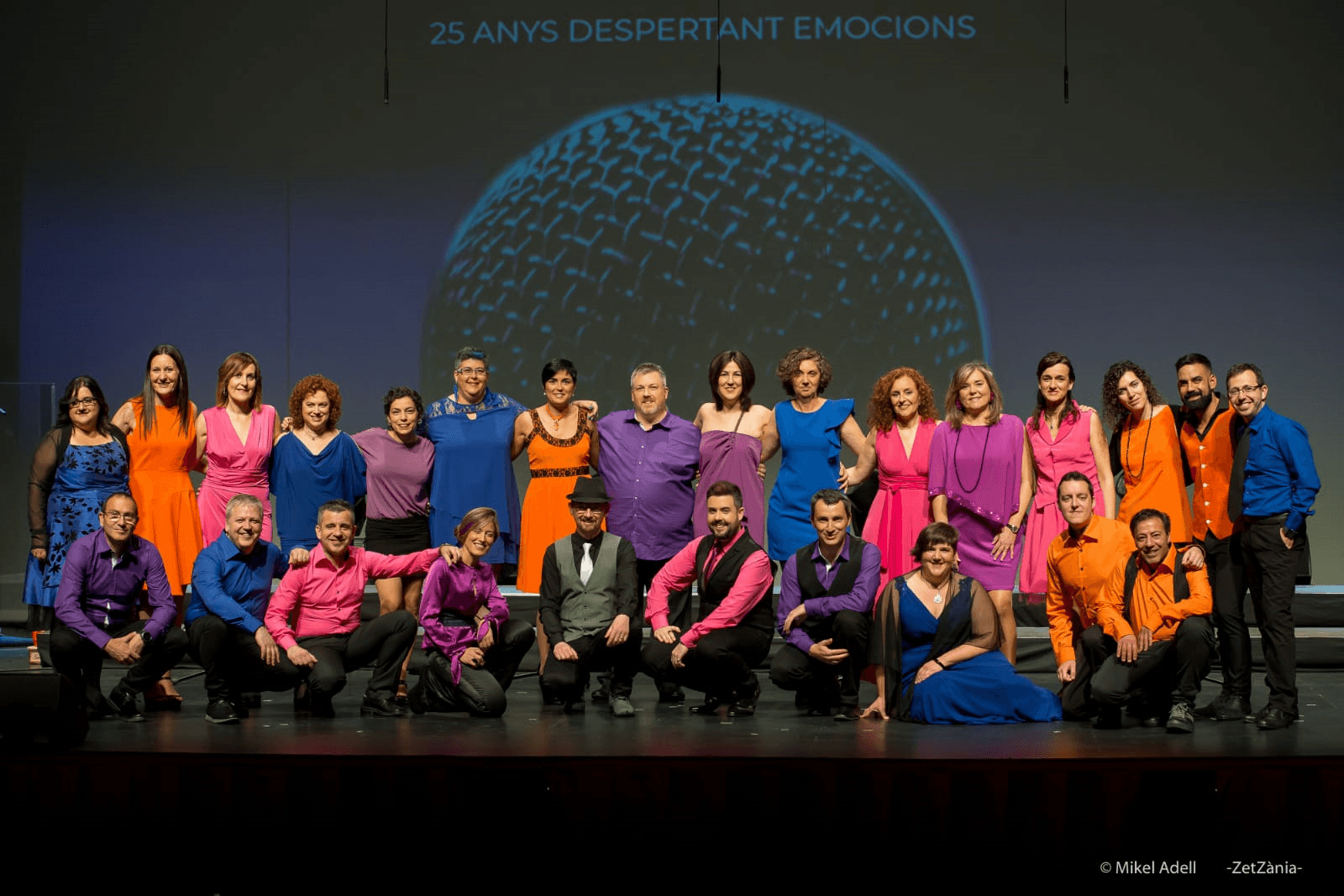 Sentir 25 anys despertant emocions