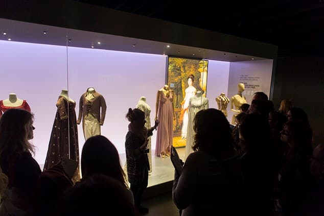 Visita guiada a l'exposició Dissenyes o treballes?
