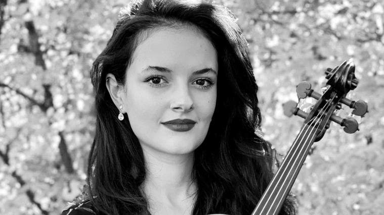 Cristina Cordero, viola