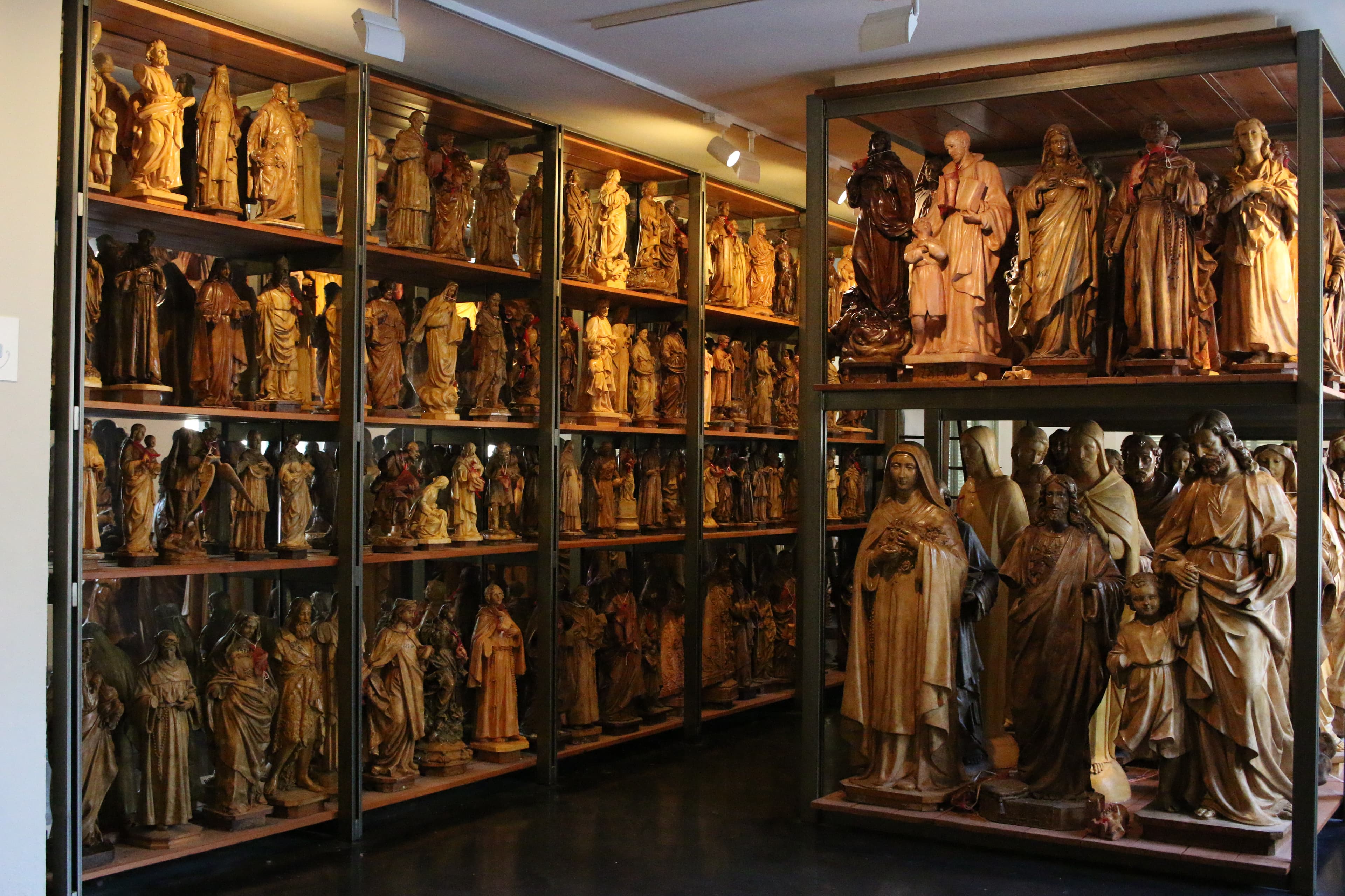 Visita lliure al Museu dels Sants d'Olot
