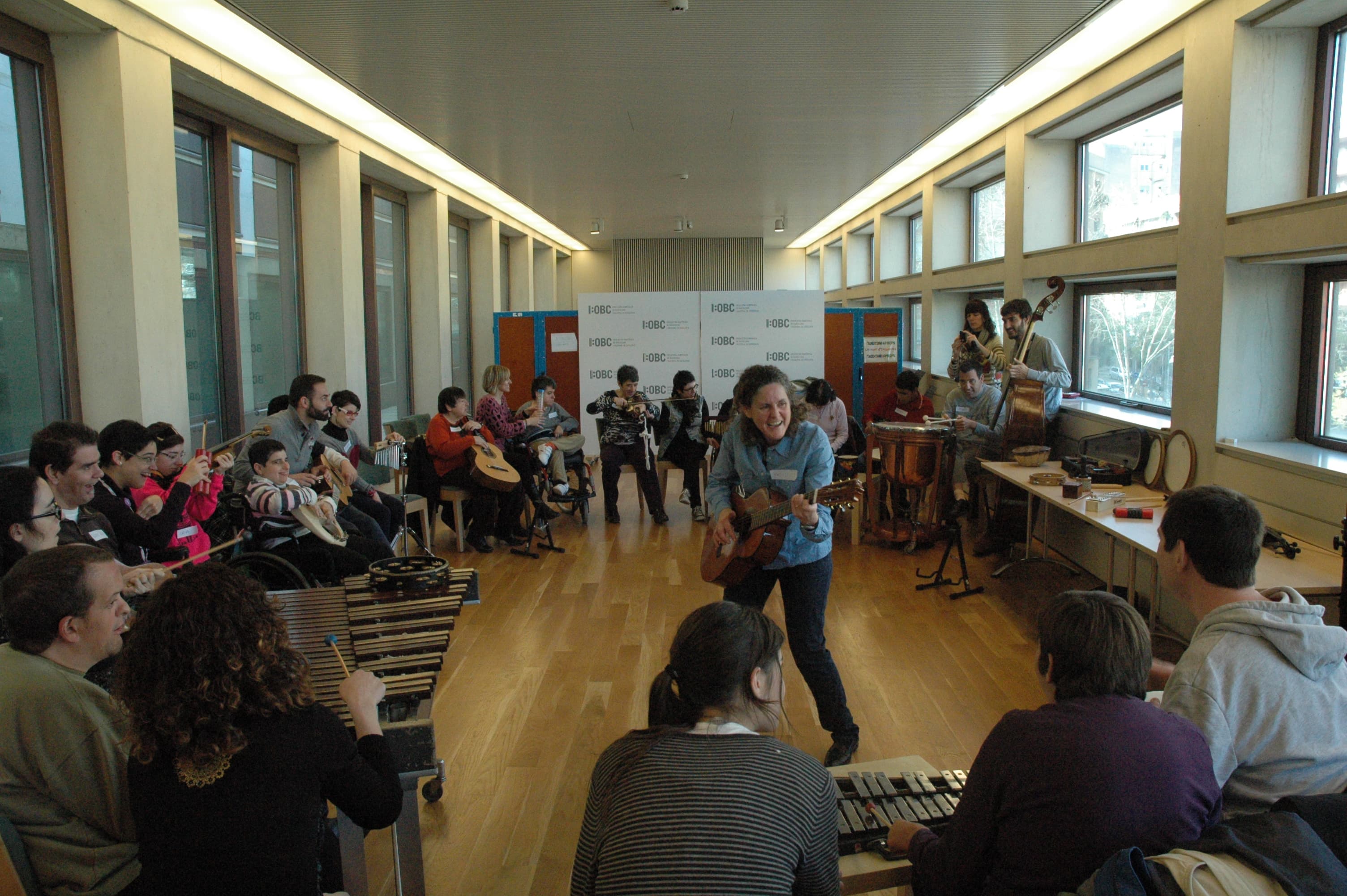 Un matí d’orquestra amb l’OCGr adreçat a gent gran amb Alzheimer, Parkinson i els seus acompanyants (Temporada 2020 /2021)