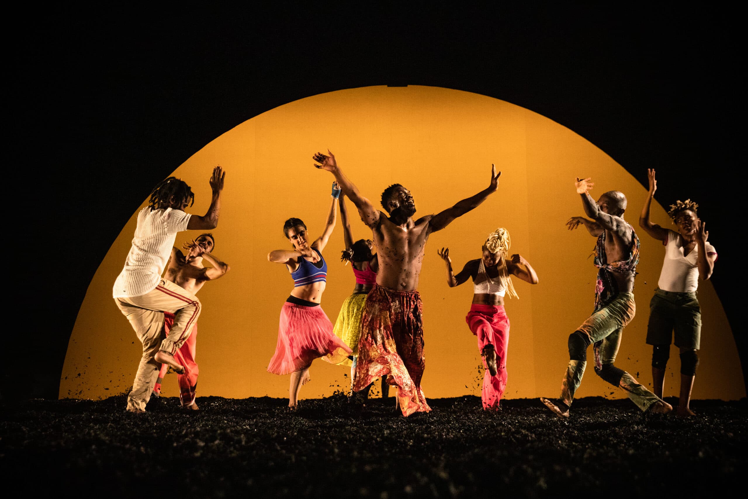 FASO DANSE THÉÂTRE/ SERGE AIMÉ COULIBALY